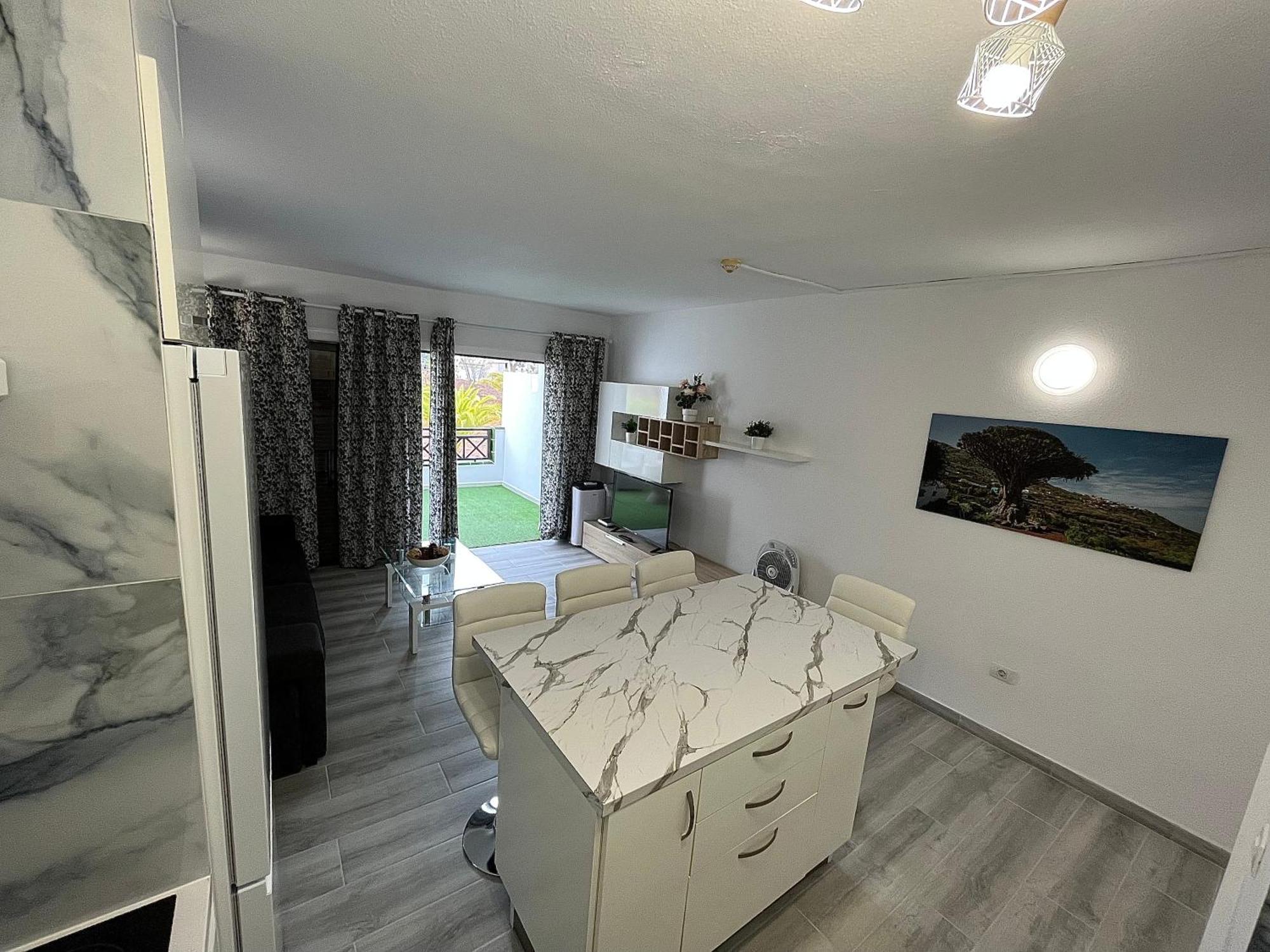 Ocean Light Apartment Los Cristianos  Eksteriør billede